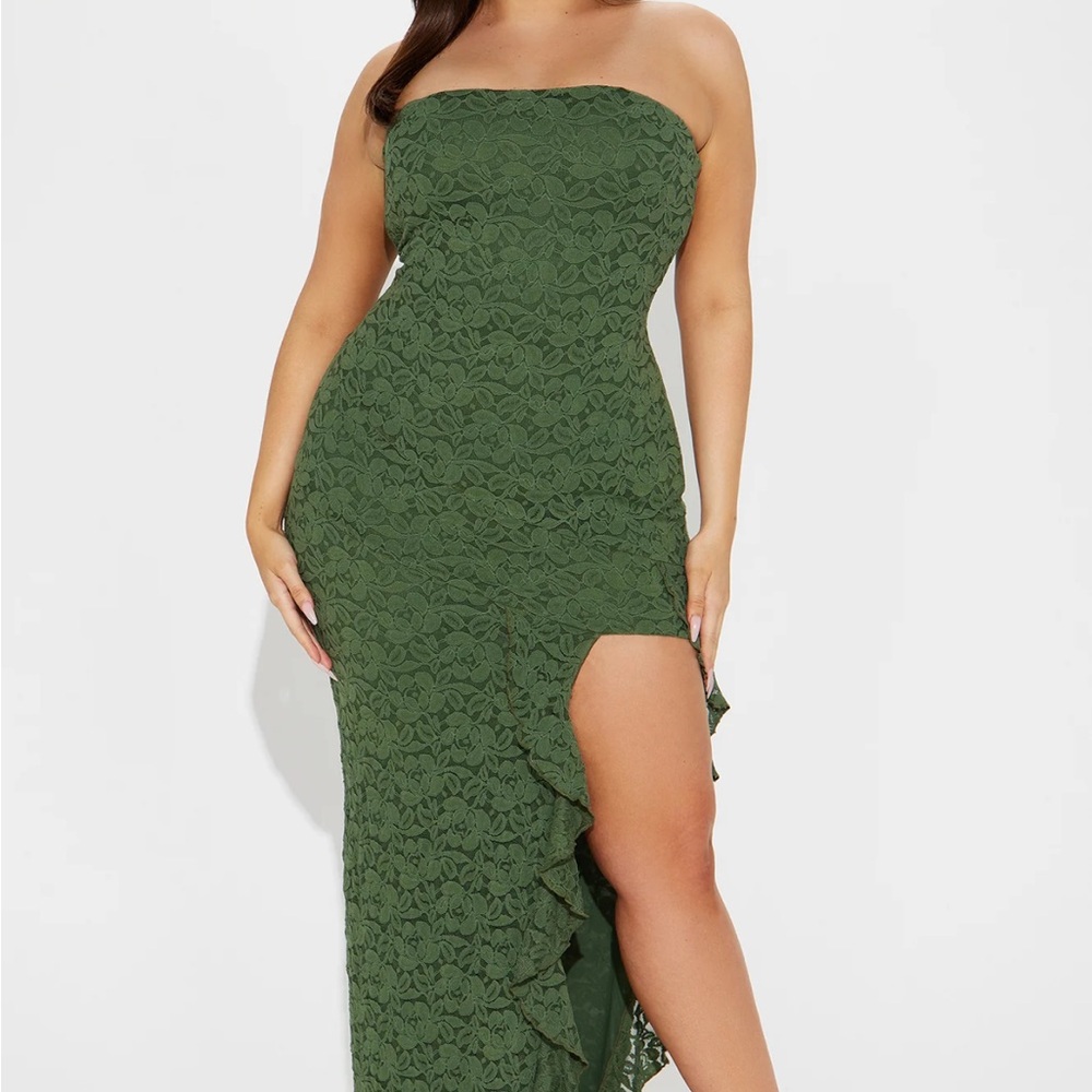 Elegant Green Lace Strapless Dress